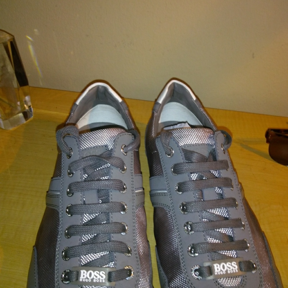 HUGO BOSS SNEAKERS - Picture 4 of 8